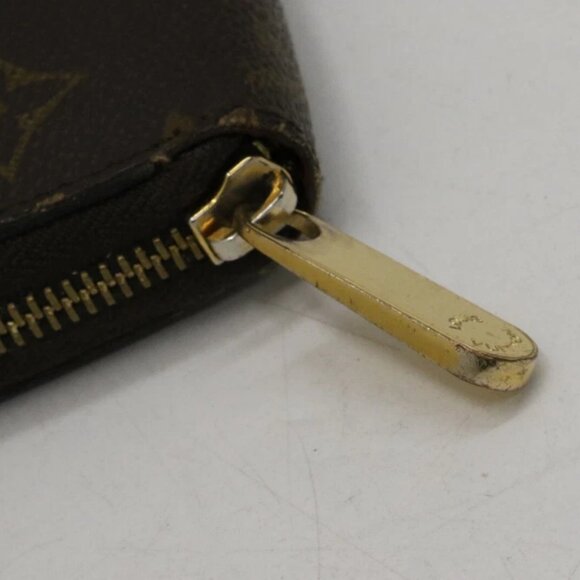 Louis Vuitton Brown Monogram Canvas Zippy Wallet - Picture 12 of 13